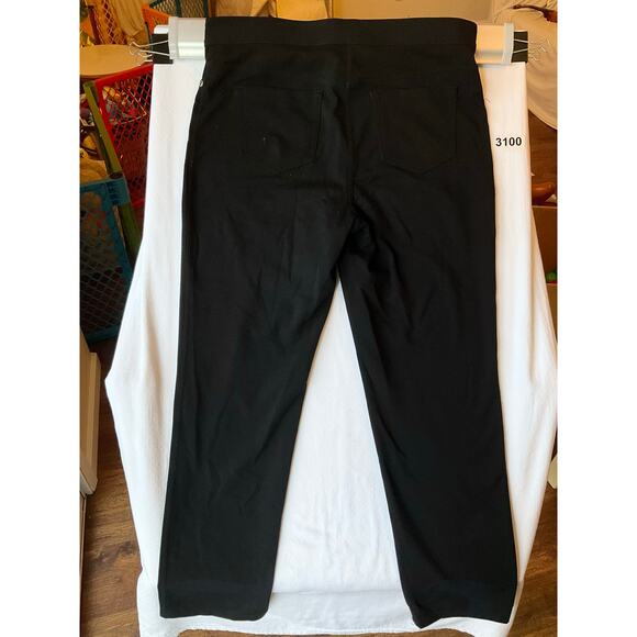 Chico’s Women Classic Basic Straight Leg Work Pants size 15 Regular, Black - Picture 9 of 9